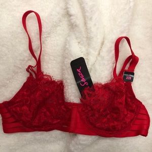 La-SENZA red underwire bra